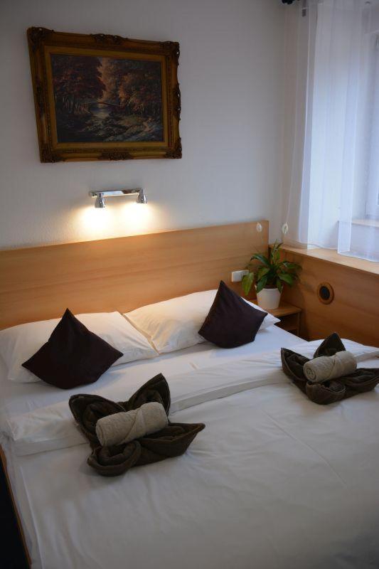 Hotel O.K. 1 Beroun  Ngoại thất bức ảnh